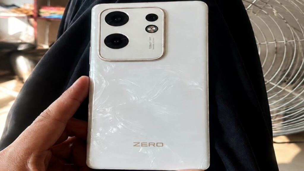 Infinix Zero 30 rear design and camera review